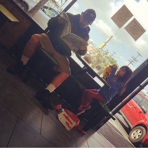 Meet your Posher, Clementine